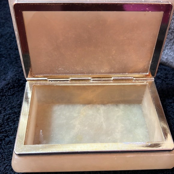 Designed in Italy stone trinket box - Picture 2 of 3